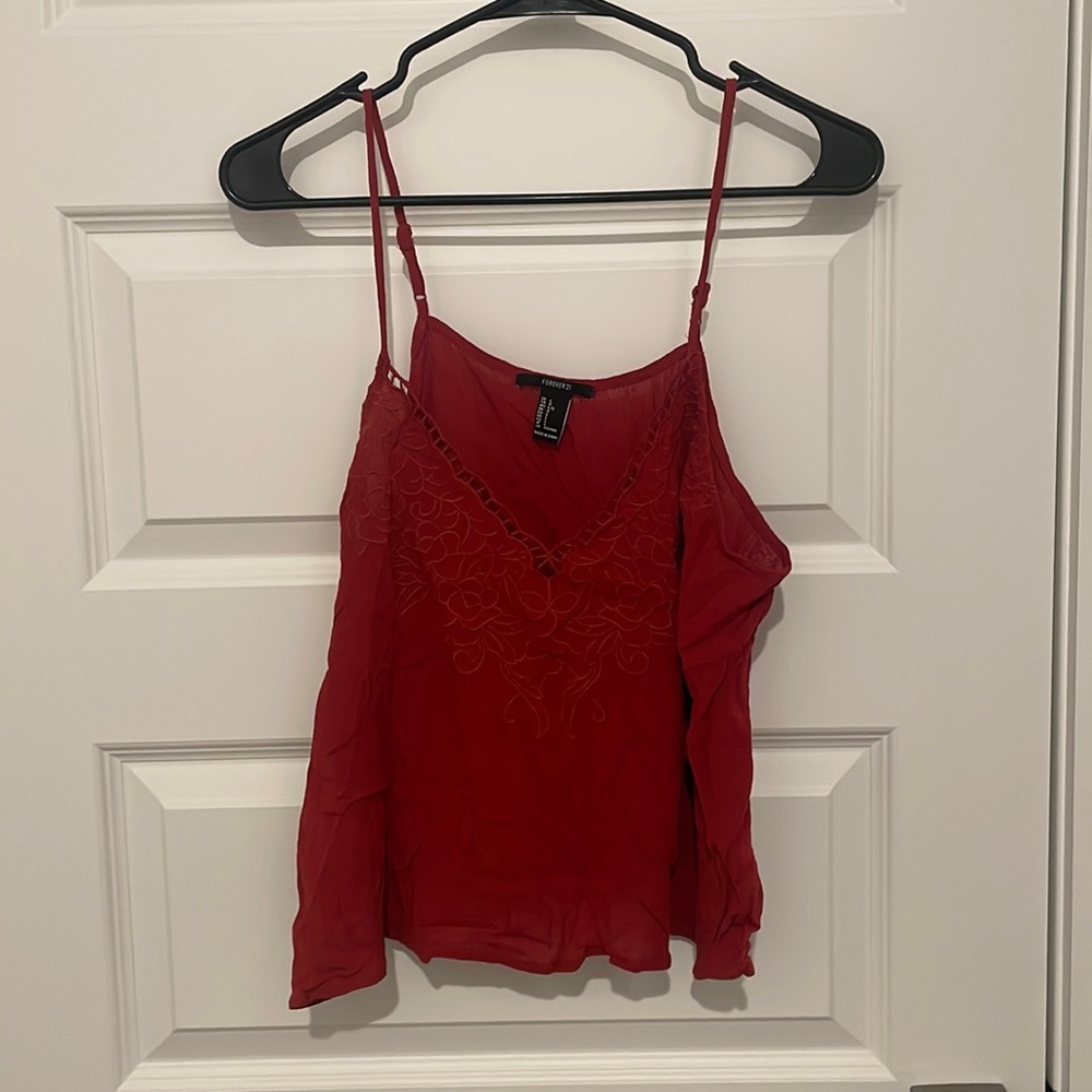 Forever 21 tank top with lace embroidered